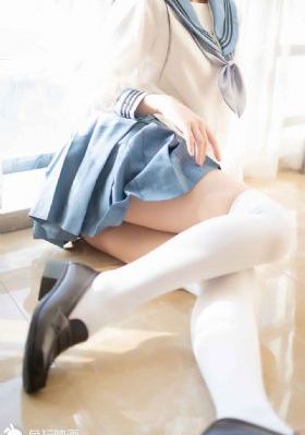 色小组