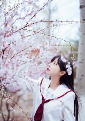 勾引深情男主大李子